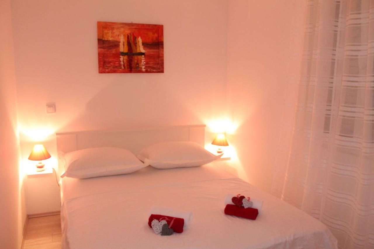 Lana I Natali Apartment Kaštela Екстериор снимка