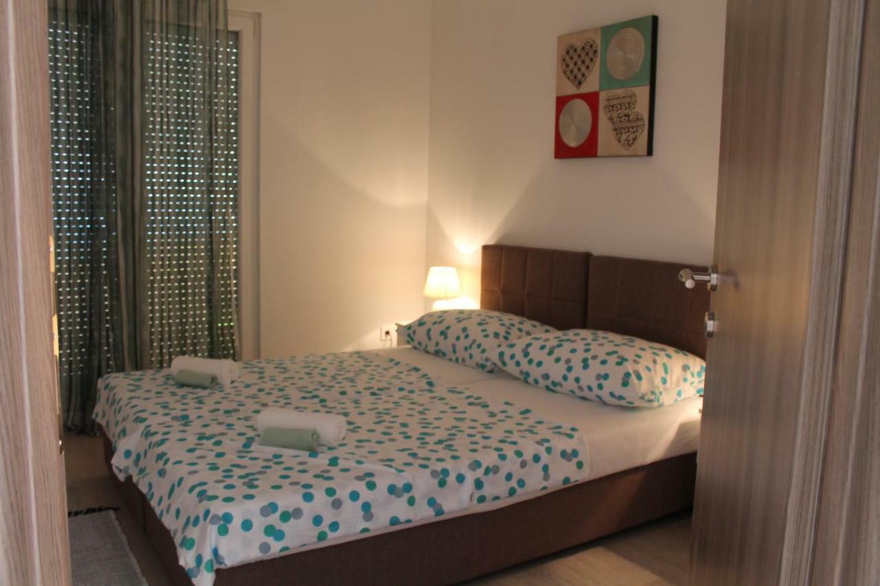 Lana I Natali Apartment Kaštela Екстериор снимка